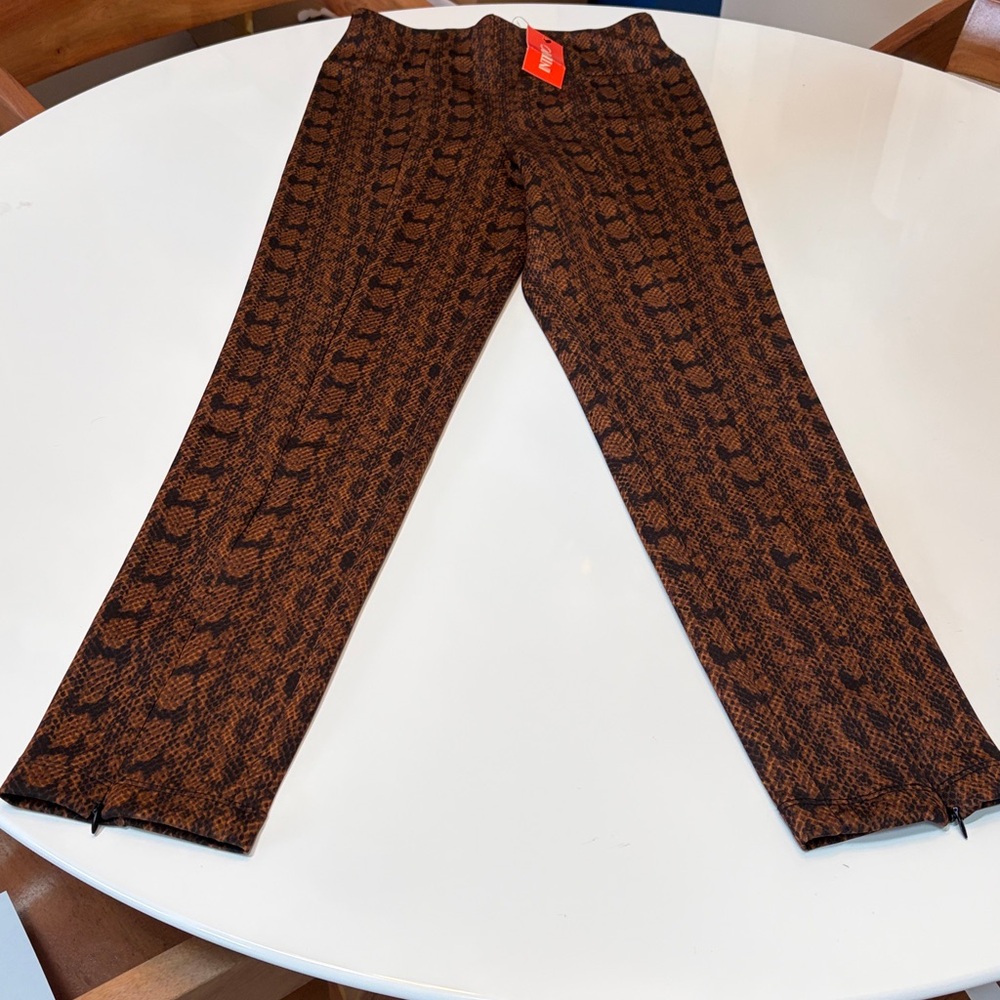 #229 NWT Elegant Brown Patterned Scuba Pants with zippers at ankles. - Picture 4 of 10